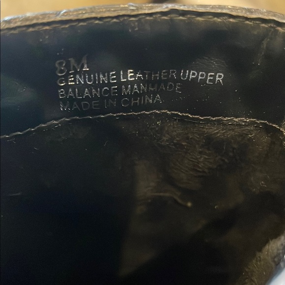 Halogen Quilted Black Leather Boots with Zipper 8M - Picture 7 of 7